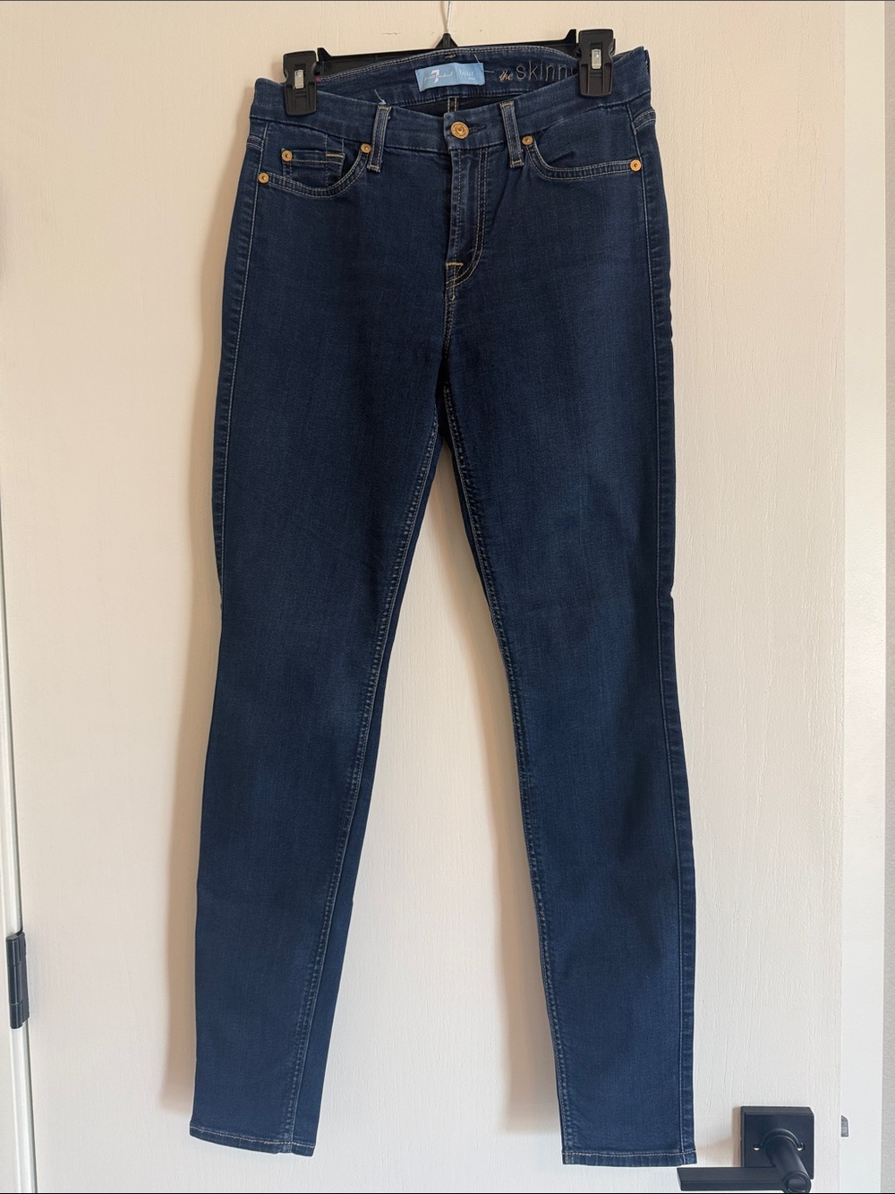 Women’s 7 for all mankind Dark Blue Skinny Jeans - Classic Stretch Fit
